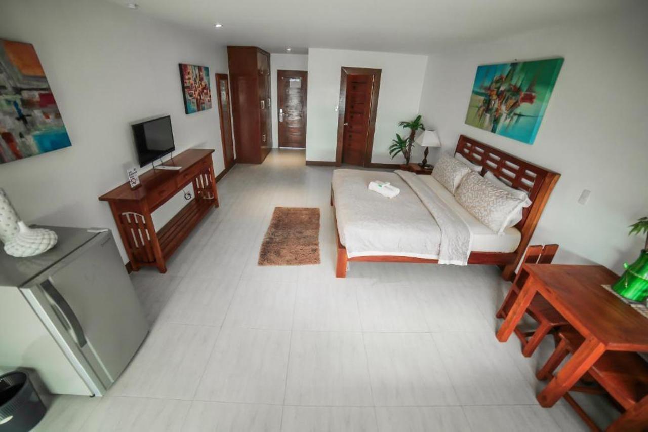 บาตาน ไวต์ คอรัลส์ บีช รีสอร์ต Hotel โมรง ภายนอก รูปภาพ