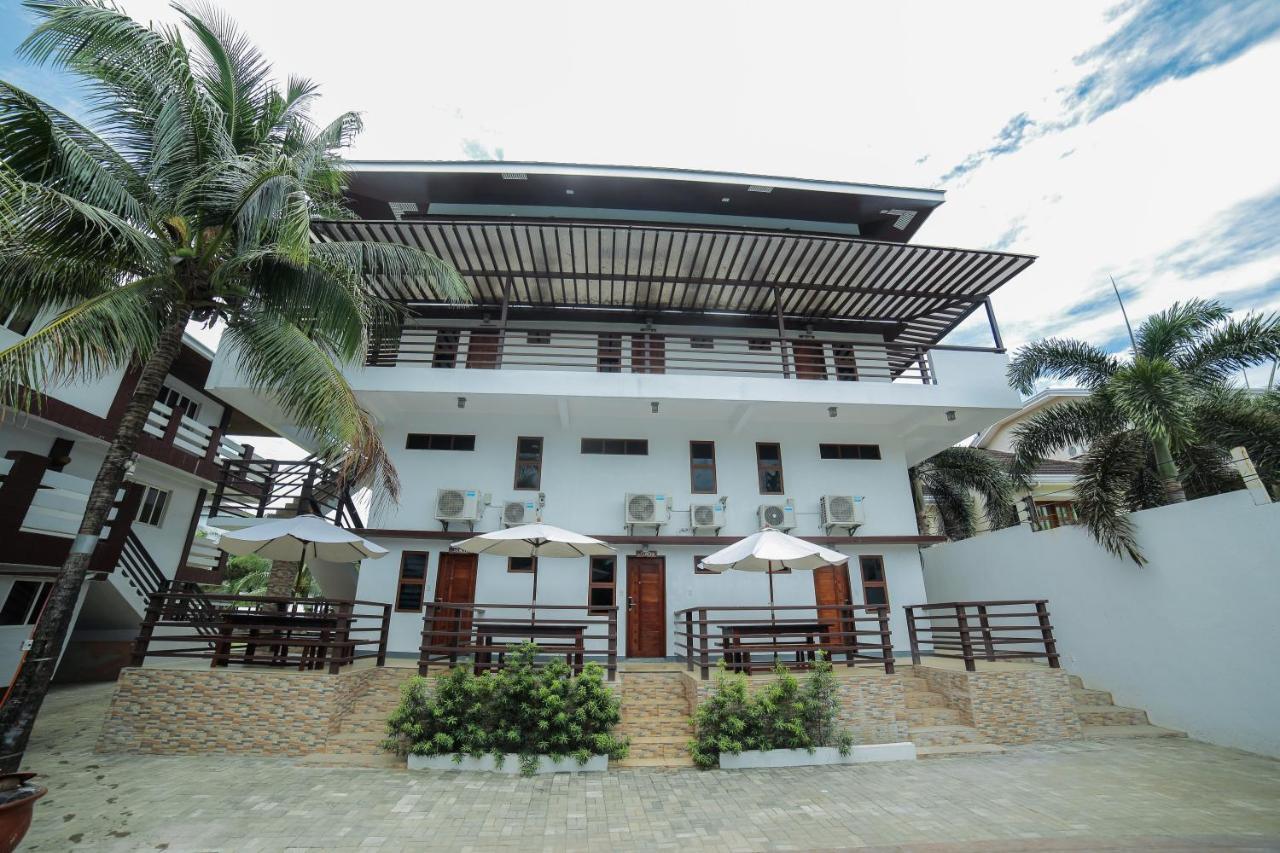 บาตาน ไวต์ คอรัลส์ บีช รีสอร์ต Hotel โมรง ภายนอก รูปภาพ